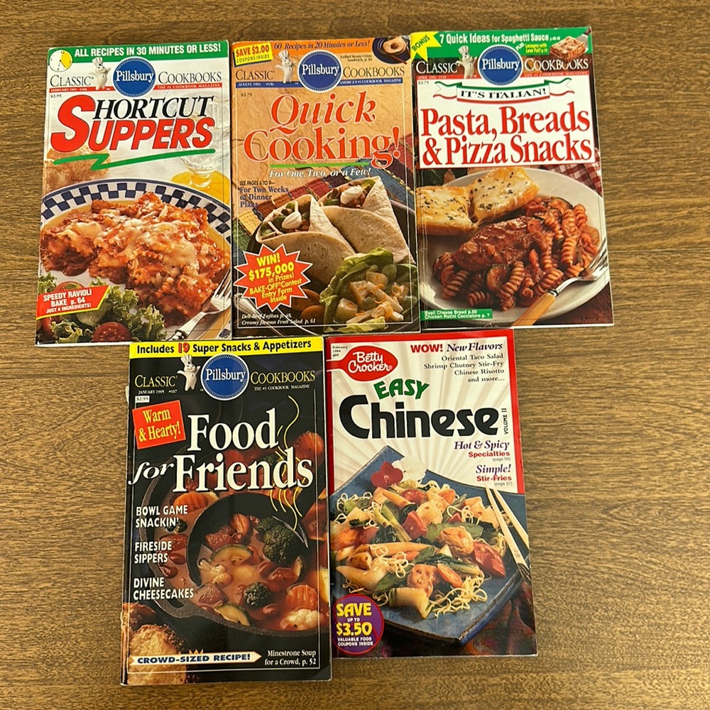 Pillsbury cookbook bundle